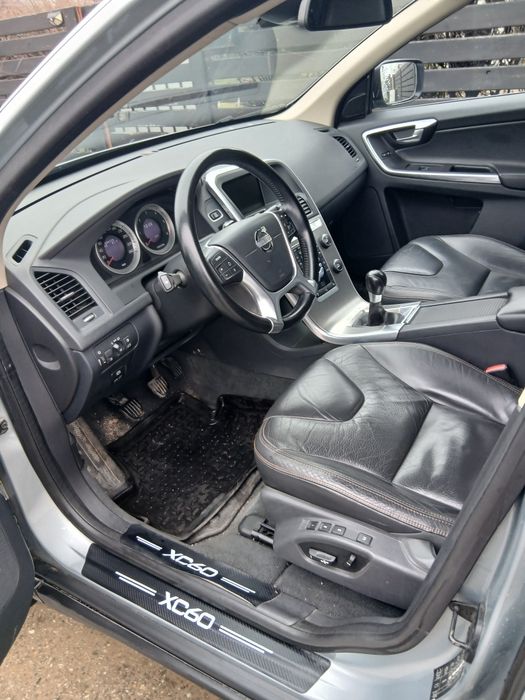 Volvo xc60 2.0 diesel 2013 vand -schimb