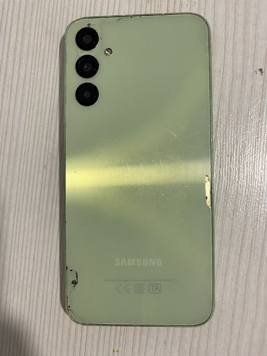 Samsung Galaxy A24