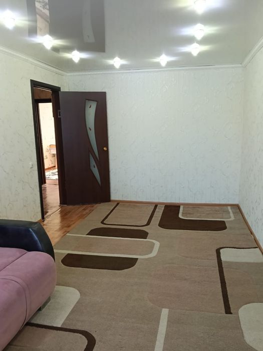 Продам квартиру 3 комнатную