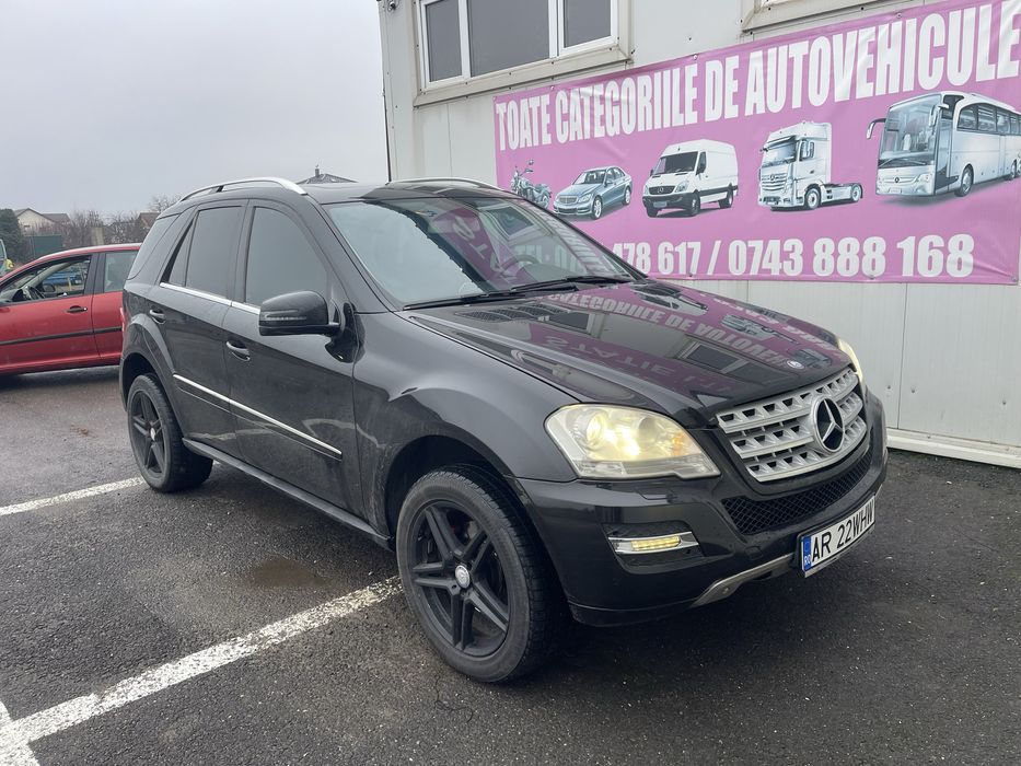 Mercedes benz Ml350 2011