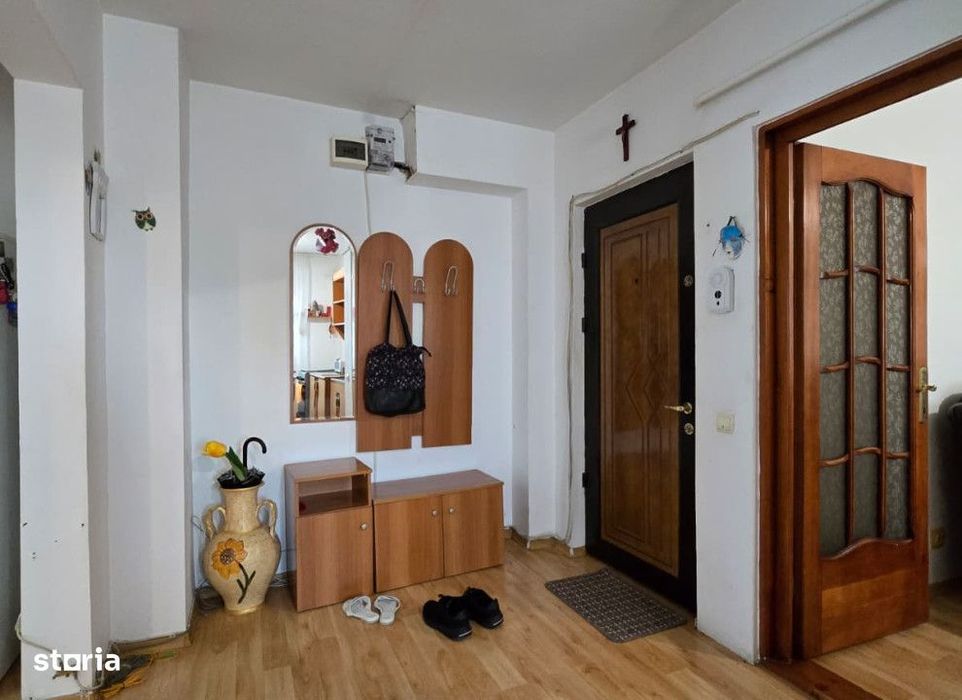 Apartament  2 camere Alexandru cel Bun , 52 metri, etaj 4 Cod:163015