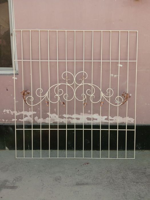 Reshotka panjara darvoza