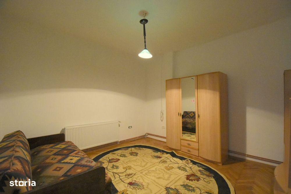 Apartament la casa de închiriat în zona Mehala