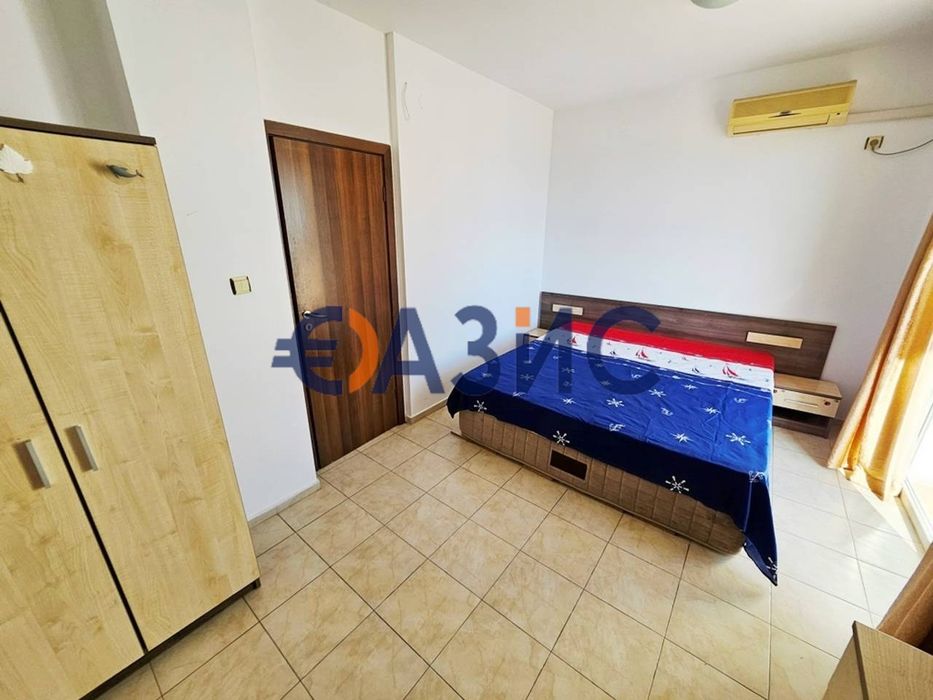 Продава се Тристаен апартамент в к.к. Слънчев бряг - 82 кв.м за 726 €/кв.м - Снимка #11
