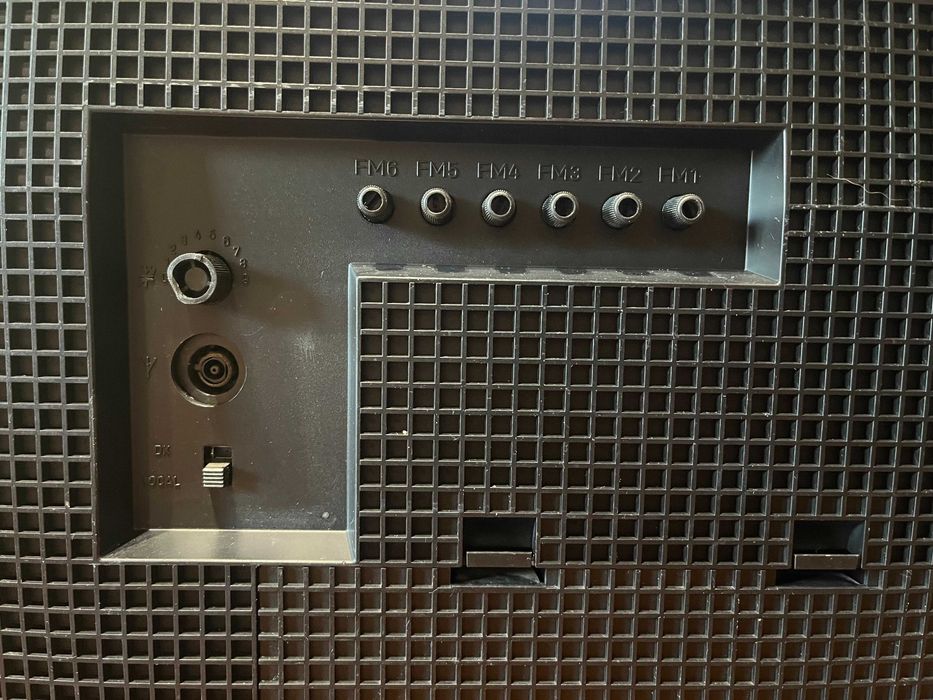 Radio Grundig Satellit Professional Stereo 2400