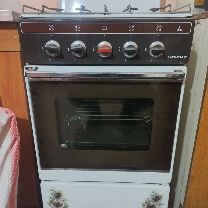 Продаётся газовая плита