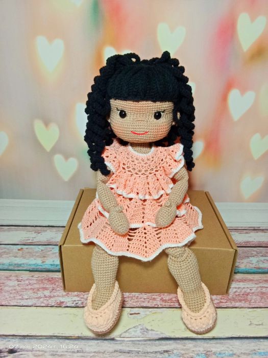 Продаю вязаных кукол.