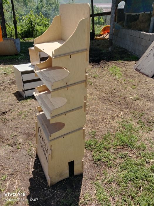 Продам полычки для бизнеса