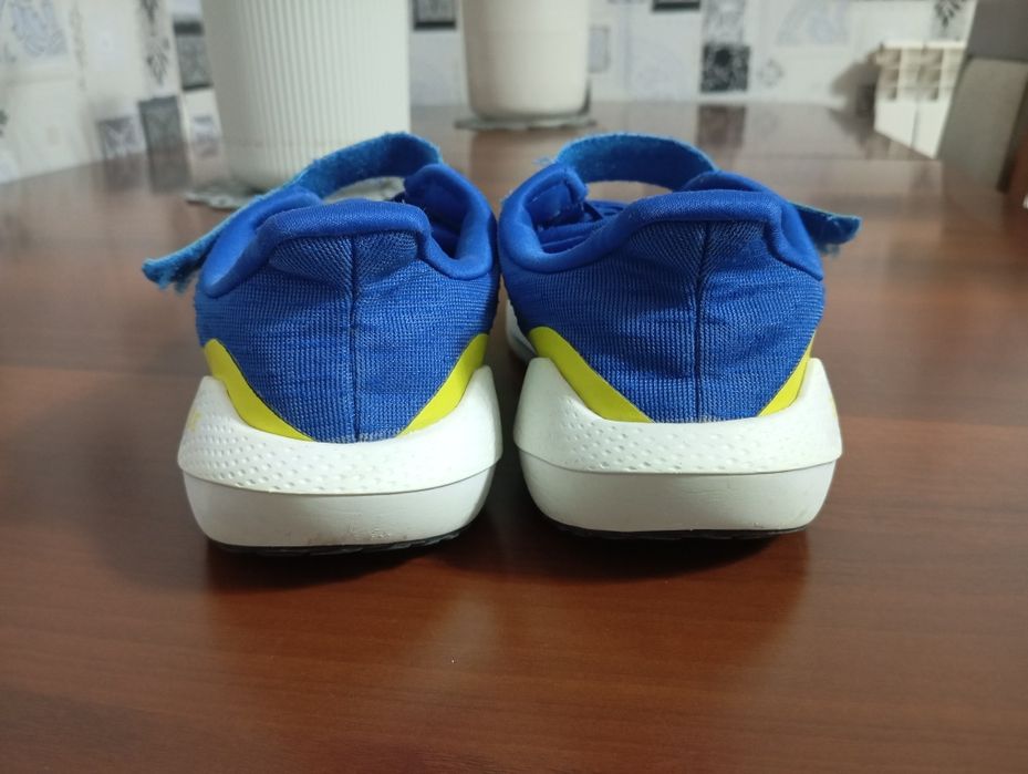 Кросовки продам сатылады