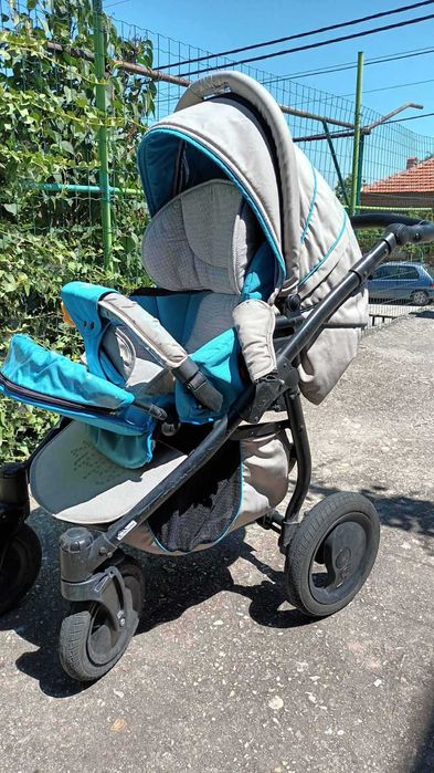 Tutis Zippy Бебешка количка Sport Plus 3 в 1
Цвят синьо и сиво