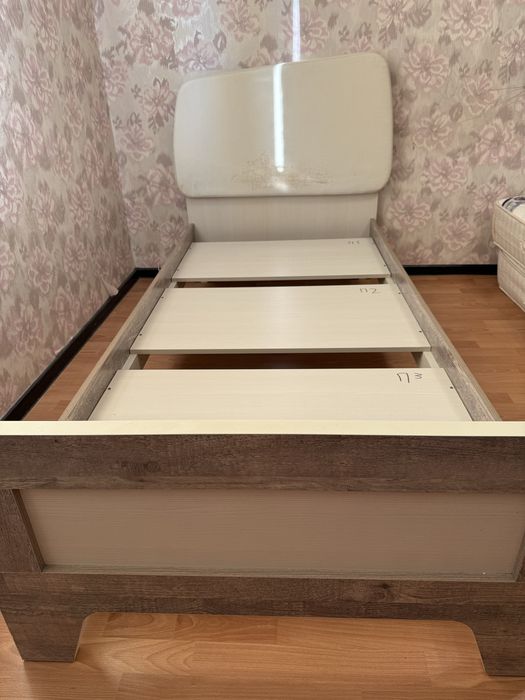 Продам кровати 2 шт