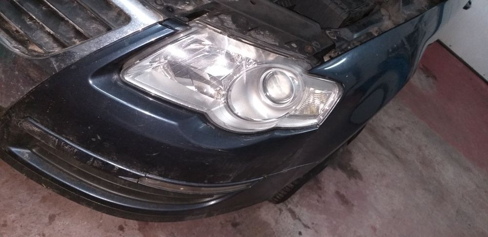 Faruri si stopuri (lampă spate)Vw Passat 2006