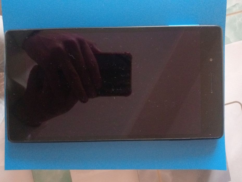 Lenovo TAP7 Essential