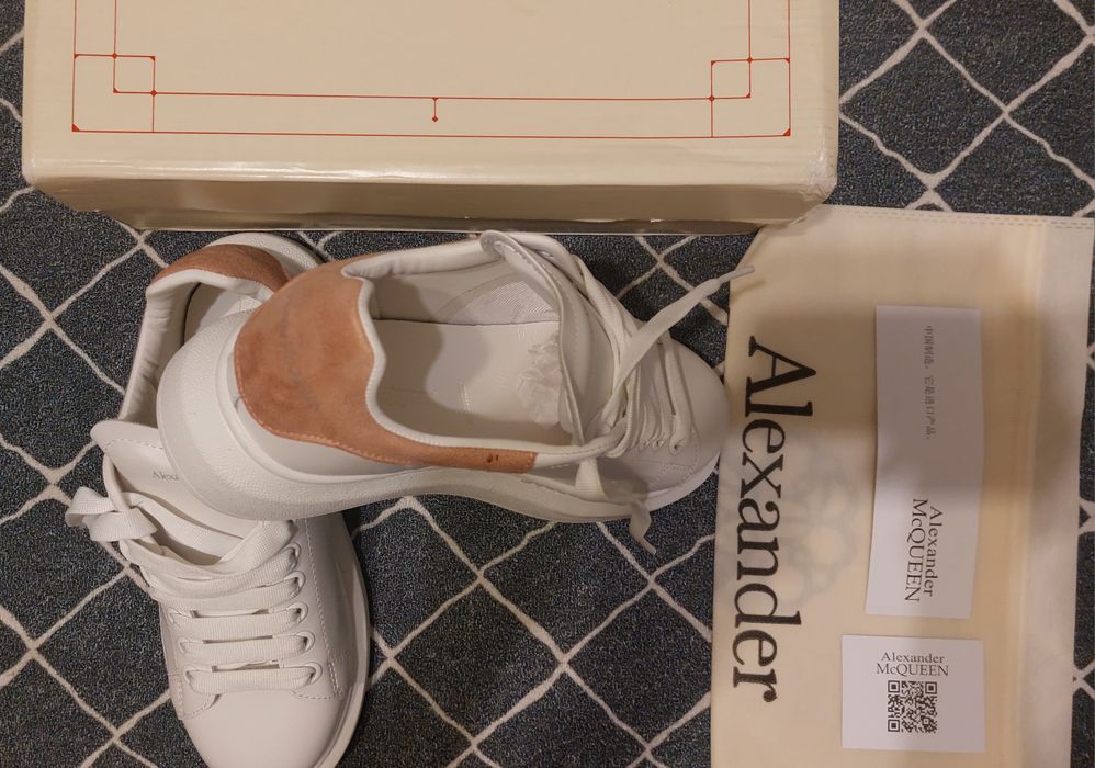 Sneakerși Alexander Mcqueen