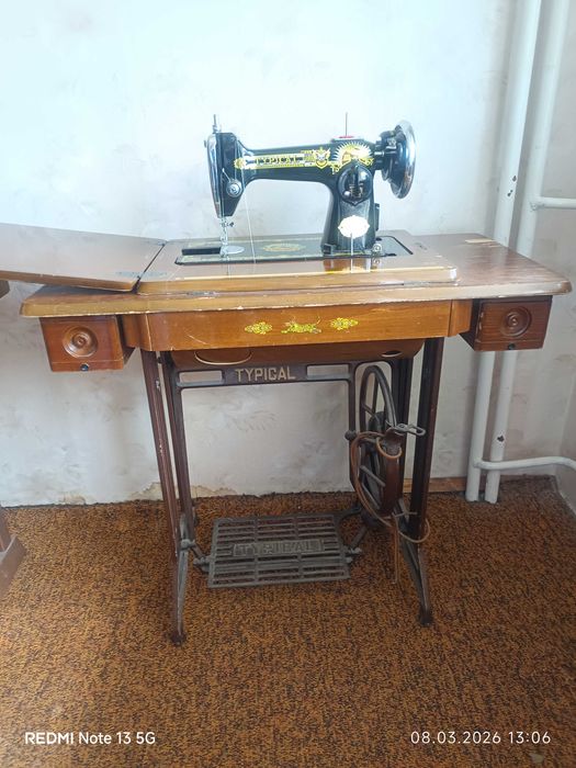 Шевна машина Tupical