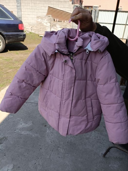 Продам куртку за 5000