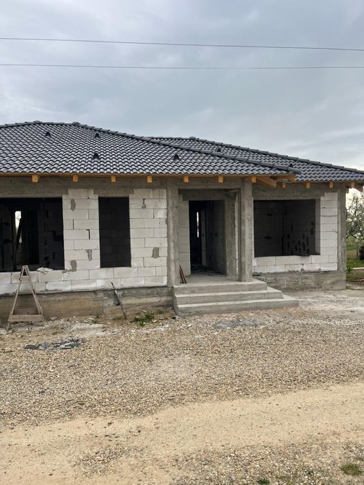 Casa de vanzare 113 mp utili