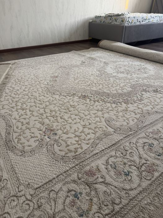 Ковер 2.3*3.3  Срочноооо