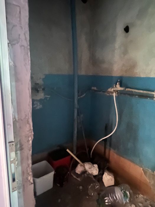 Продава се Етаж от къща в Плевен, Широк център - 85 кв.м за 1177 €/кв.м - Снимка #12