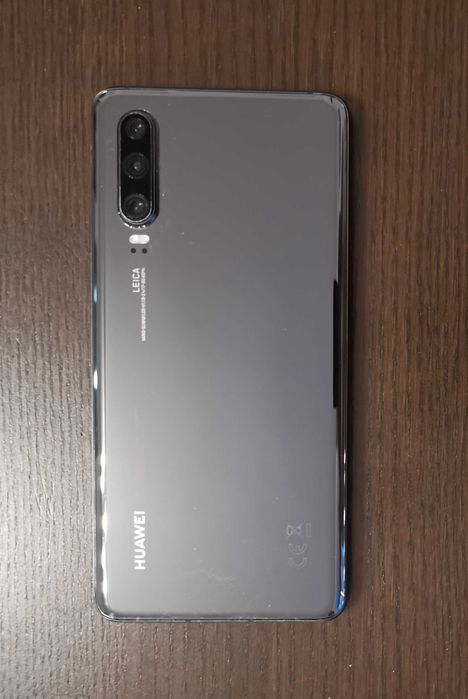 Vând Huawei P30, pachet complet