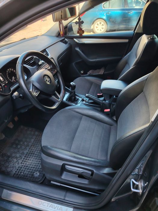 Vind Skoda Octavia 3 din 2014, 4x4, motorizare 2000cm,150cp