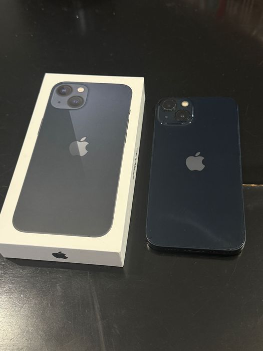 Iphone 13 черен 128 GB Запазен! Пълен комплект