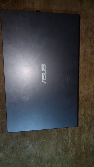 Asus x515 i  Core 5
