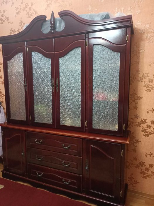 Продается горка красное дерево