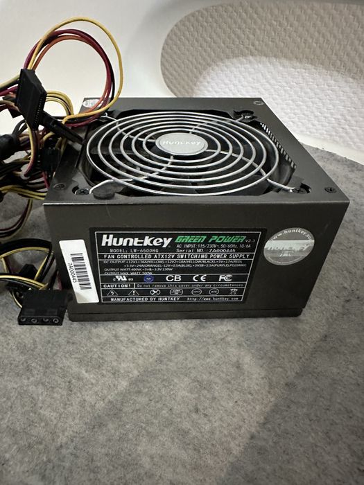 Продам блок питания на компьютер 550 ват