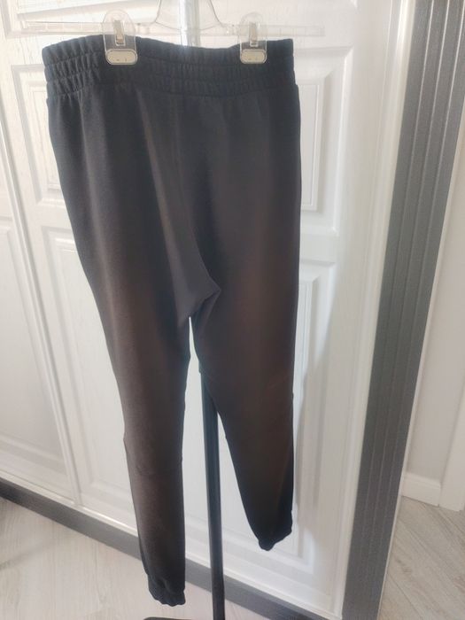 Спо-ртивные шта-ны Puma.