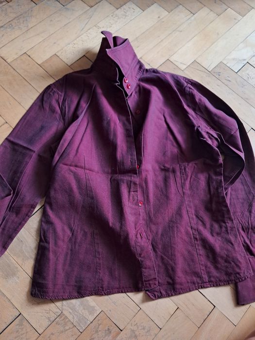 9 бр. дамски ризи - общо 8€