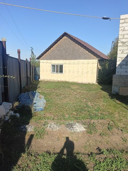 Продам. дом. не. дострой