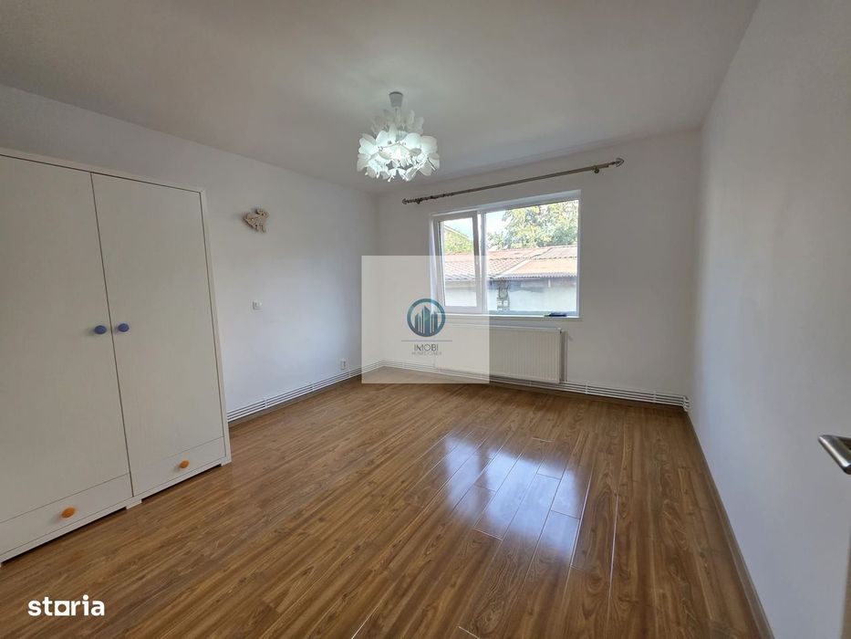 Apartament 3 camere decomandat SU 78 mp renovat - Deva, Str. Carpati