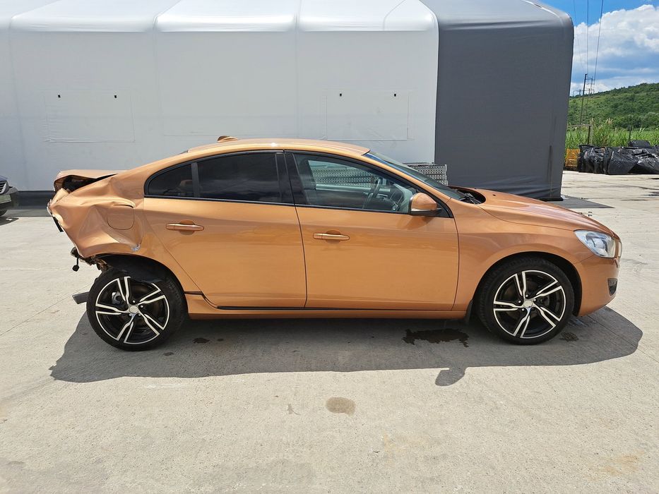 Dezmembrez Volvo S60 II [Fabr 2010-2018]