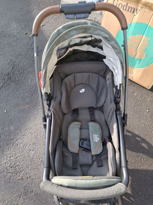 Продам срочно ! Коляску,манеж ,ходунки