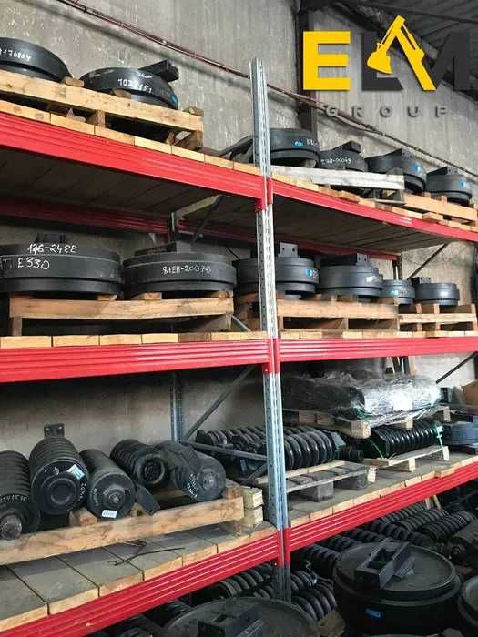 Натяжитель цепи направляющее колесо ленивец caterpillar komatsu