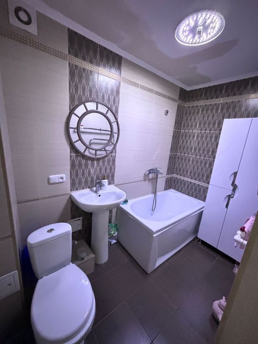 Продаётся 5 комнатная квартира