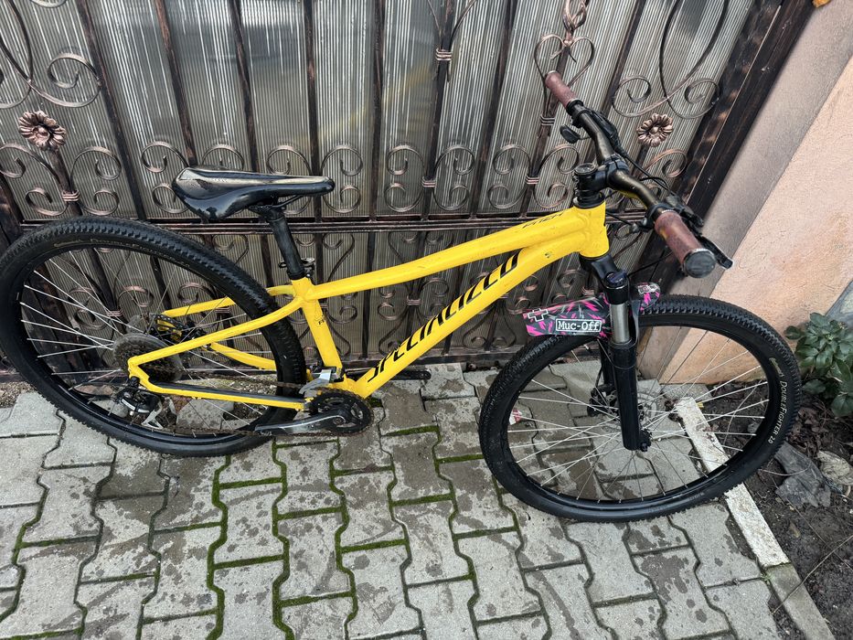 Vand bicicleta mtb specialized 27.5 frane hidraulice detin si alte mod