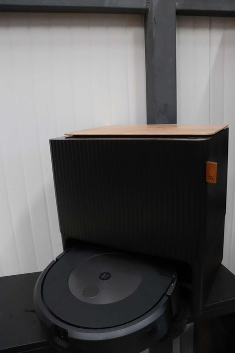 iRobot Roomba Combo j9+ Самоизпразваща се прахосмукачка робот