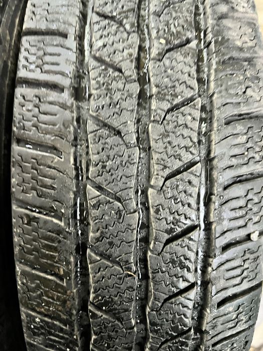 2бр зимни гуми 195-75-16