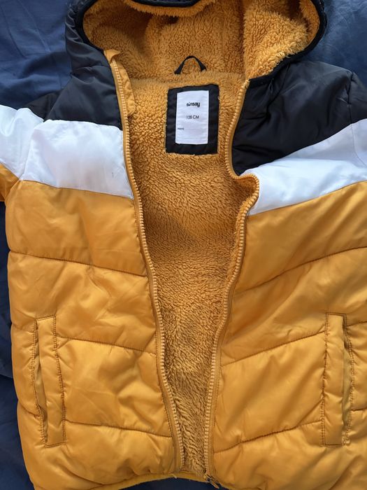 Geaca de iarna sinsay 128 cm cu blanita