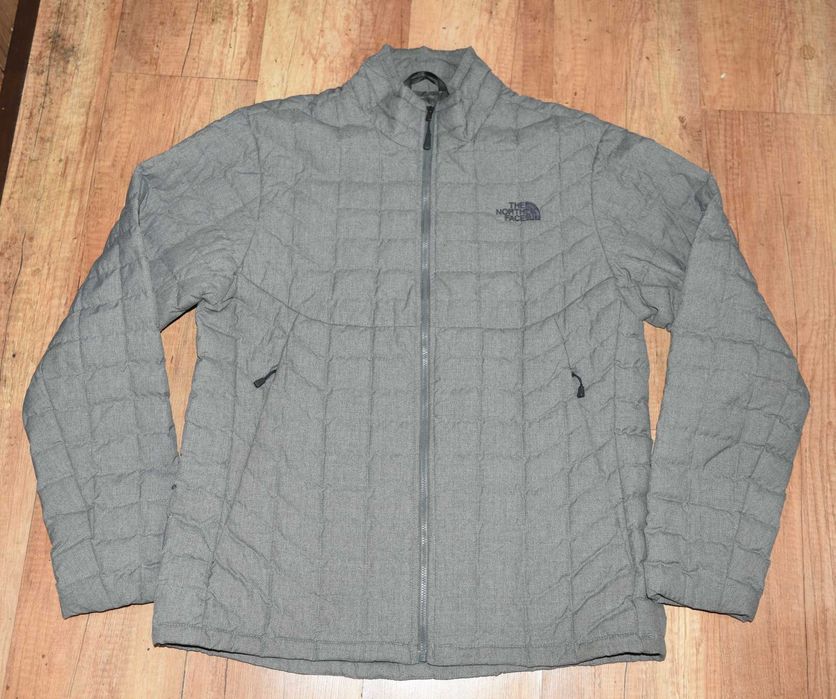 The North Face Termoball 100% оригинално мъжко яке L размер.