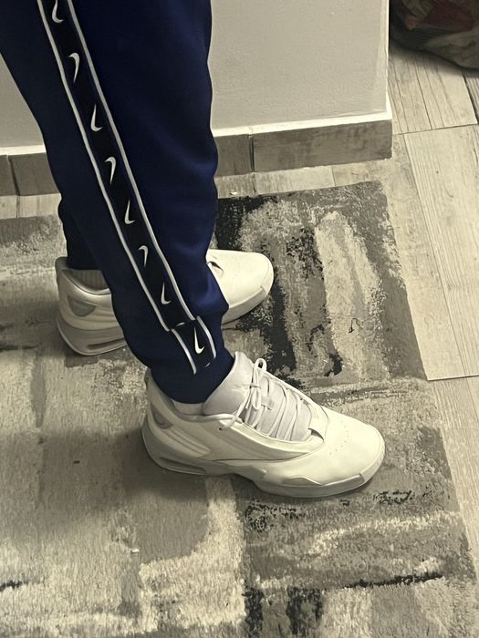 Adidasi Jordan originali