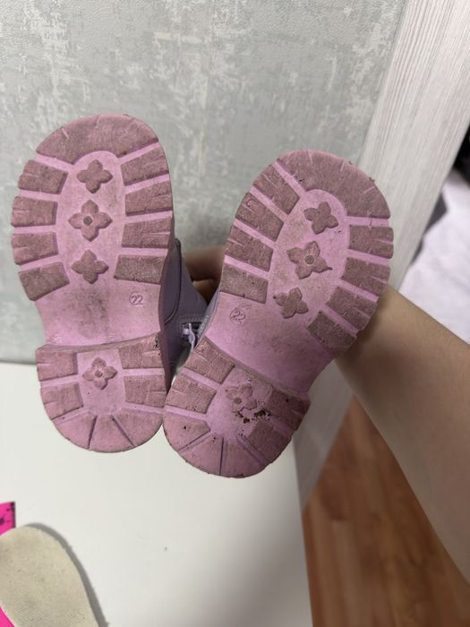 Весенние ботинки для девочки