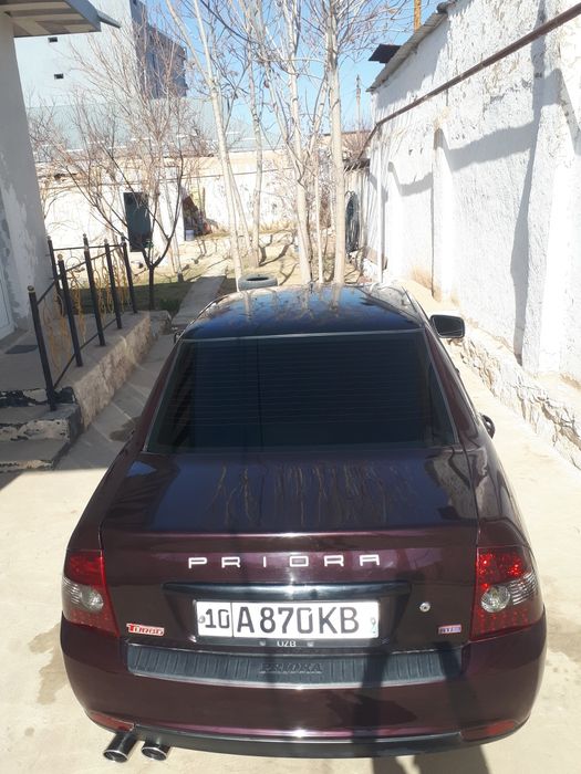 лада приора 2012  срочно сотилади