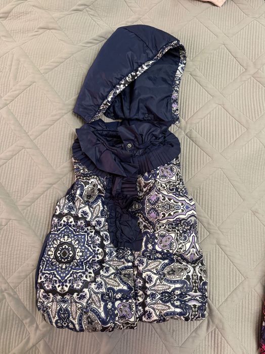 Жилет для девочки 5-6 лет