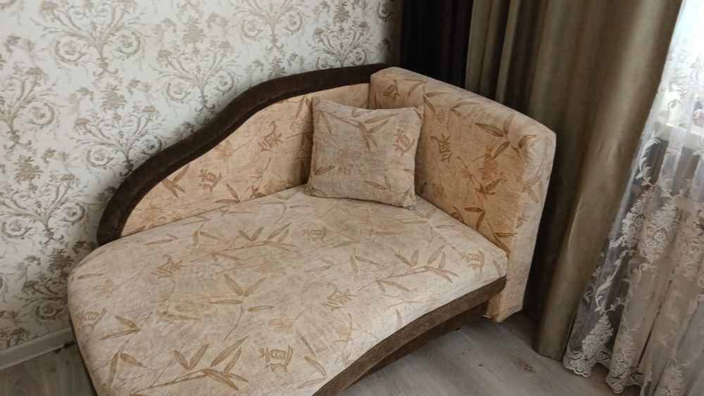 Подростковый диван