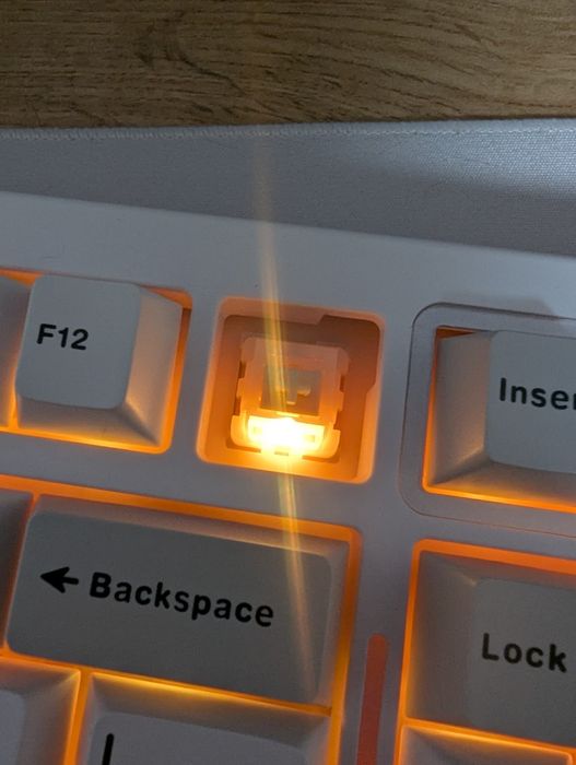 Продам Клавиатуру F98