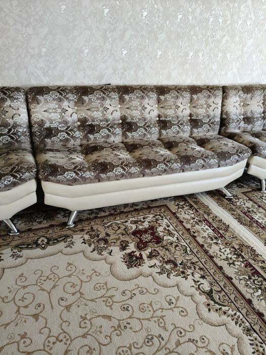 Диван и кресла для гостинной