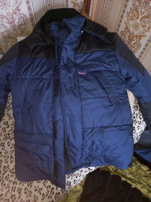 Продам куртку 50-52р